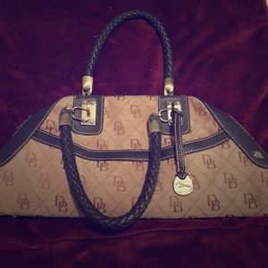 Dooney & Bourke handbag